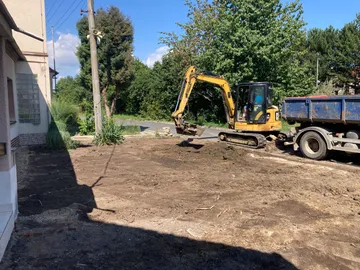 Parkovací stání Křenovice