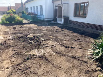 Parkovací stání Křenovice