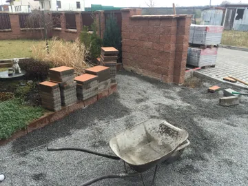 Realizace parkovacího stání Rajhrad